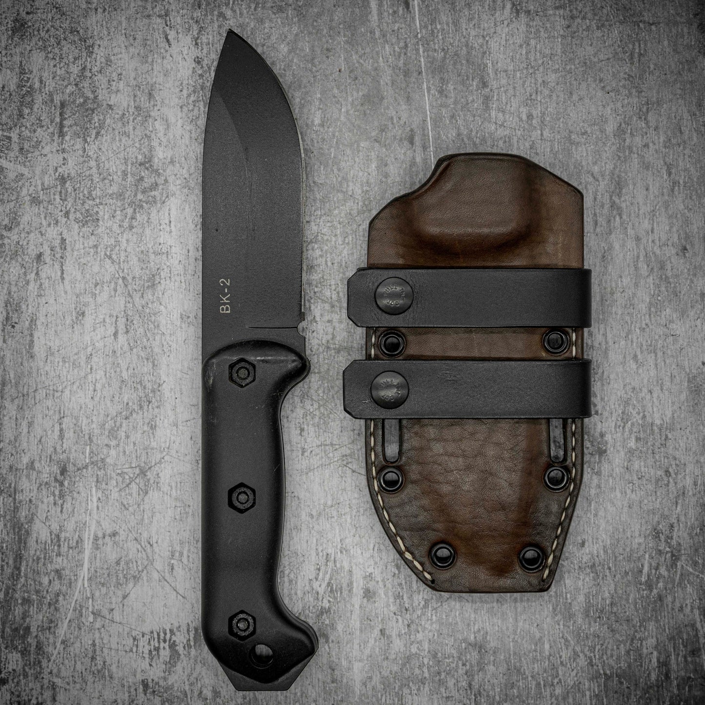 KABAR BK2 Kydex Leather hybrid sheath / Horizontal carry